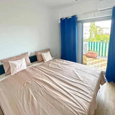 Apartamento Magnifique Bas Fabron, 5 Min De La *