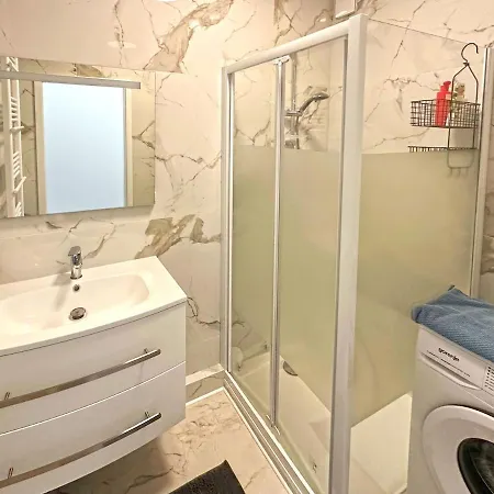 Magnifique Bas Fabron, 5 Min De La Apartamento Nice