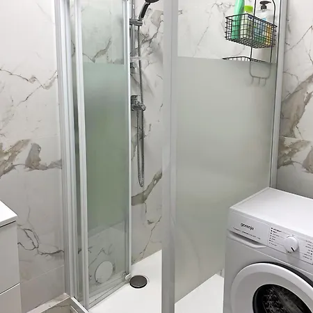 Apartamento Magnifique Bas Fabron, 5 Min De La Nice
